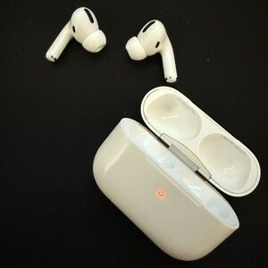 Apple AirPods Pro A2084